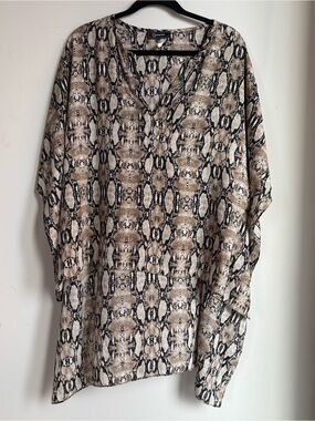 Faux Snake-Print V-Neck Tunic Top - Beige/Black - Size Large - Swagger